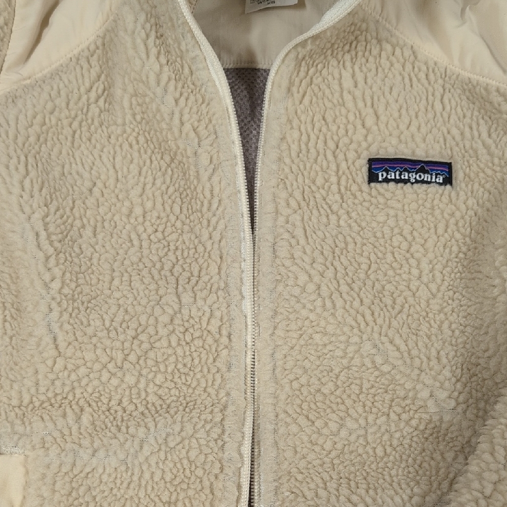 Patagonia Womens Cream Fleece Jacket